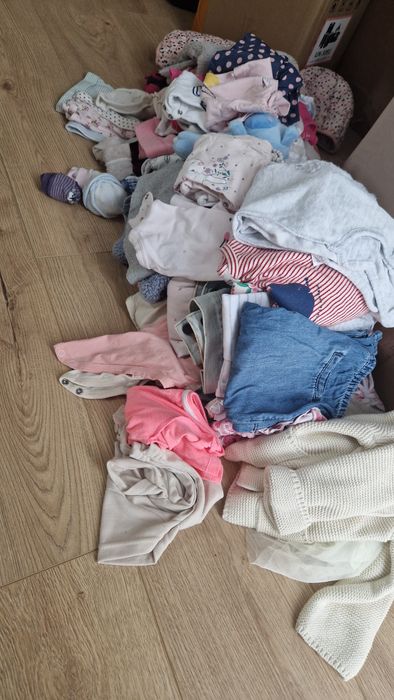 Paka ubranek bardzo dobre 68-80 dziewczynka