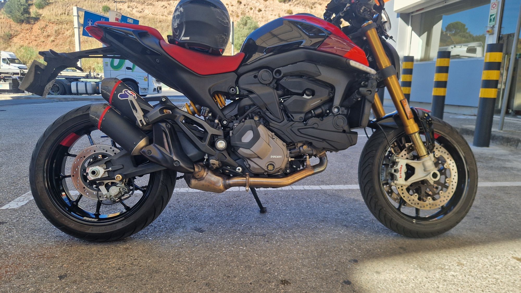 Ducati monster sp (937)