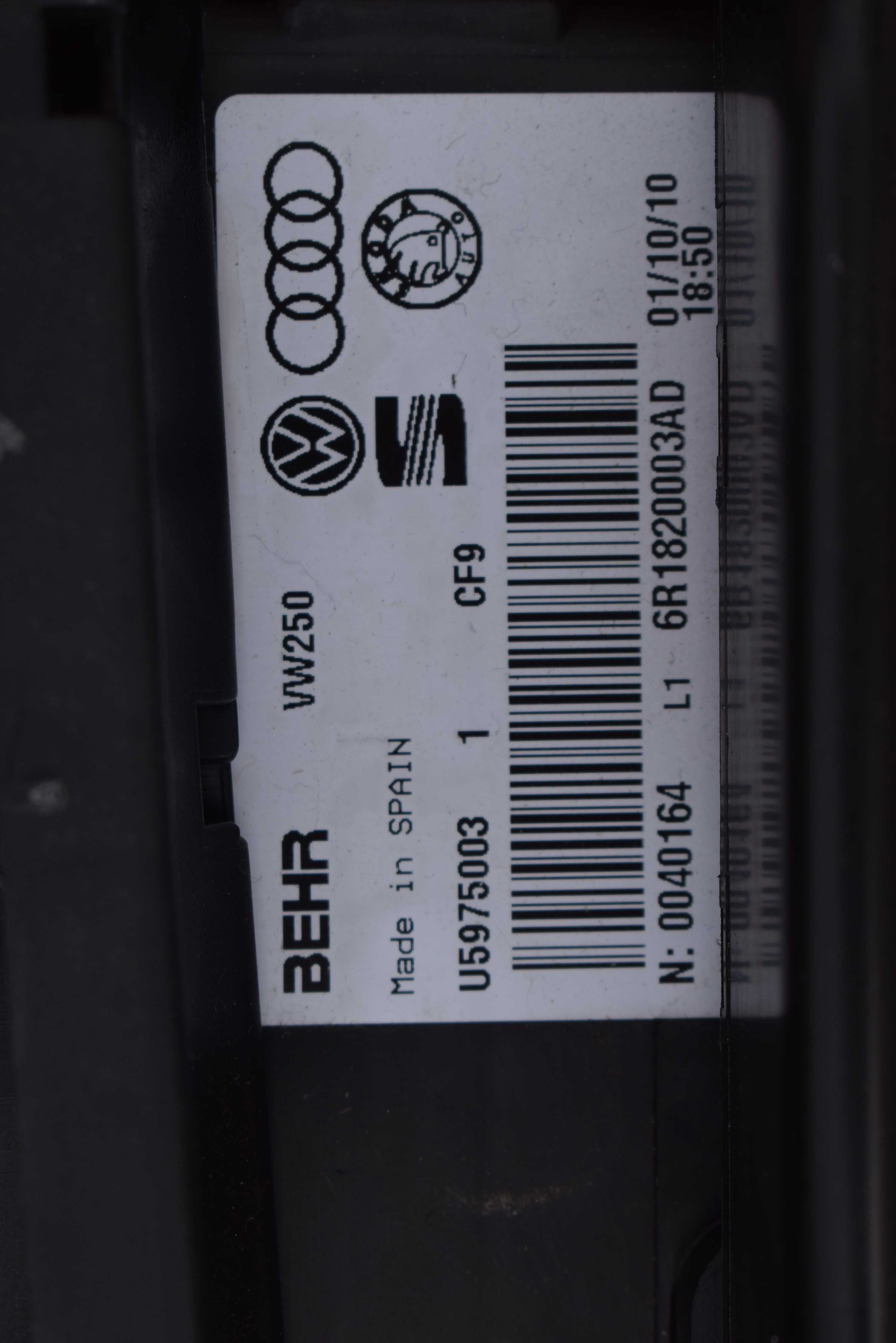 nagrzewnica dmuchawa kompletna VW POLO 6R 12r. 6R0.863816