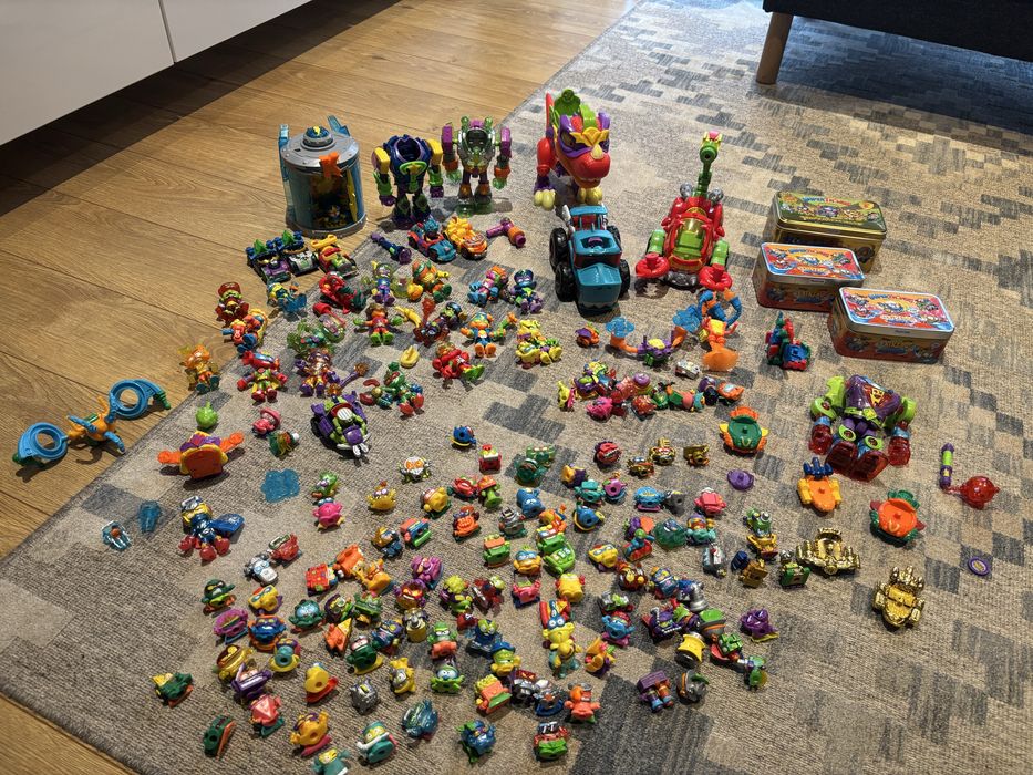 Giga Zestaw Super Things Zings | Mr. King, Dinozaur V-Rex, Secret Base