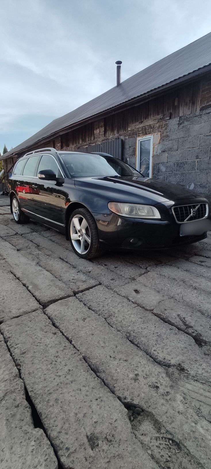 Volvo V70 2.4d całe na części maska zderzak drzwi silnik 467-46