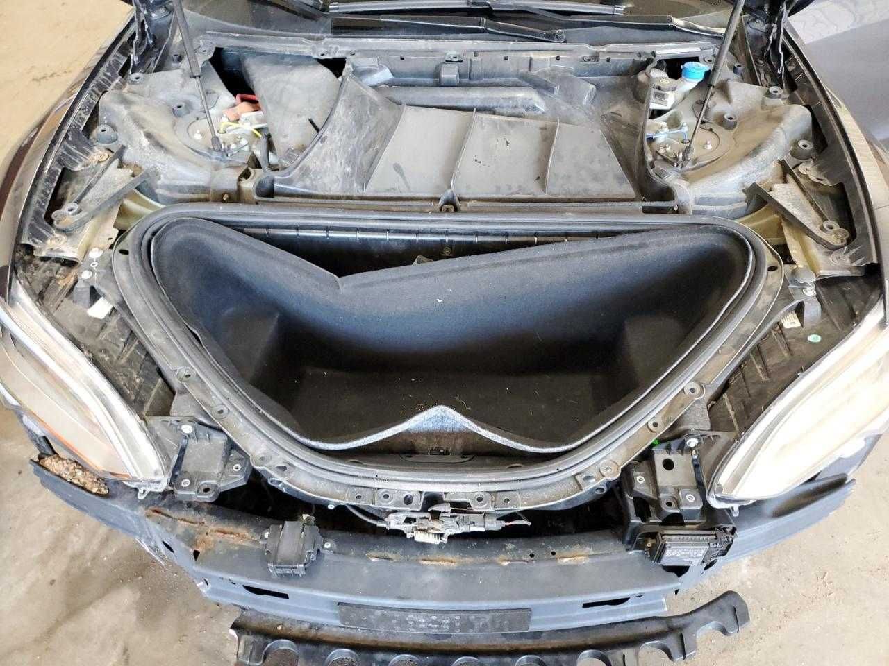Tesla Model S 2018 75D
