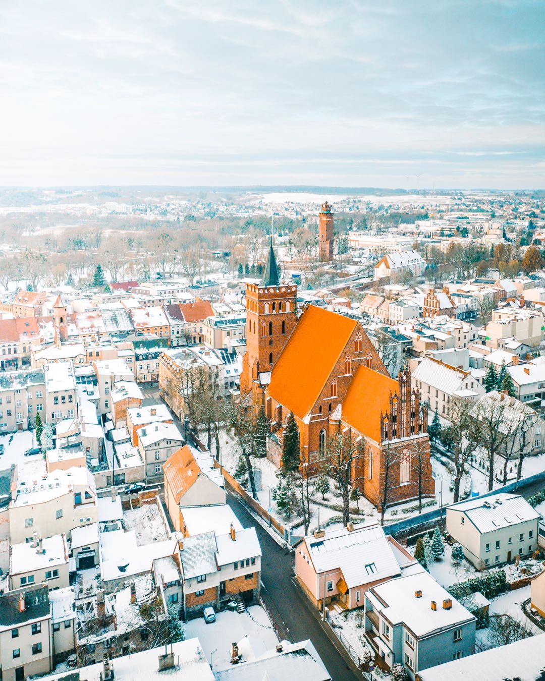 Filmy i zdjęcia z drona z lotu ptaka 4K