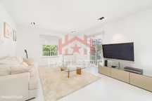 Apartamento T3 / Aspiração Central / Garagem Fechada / Parceiros