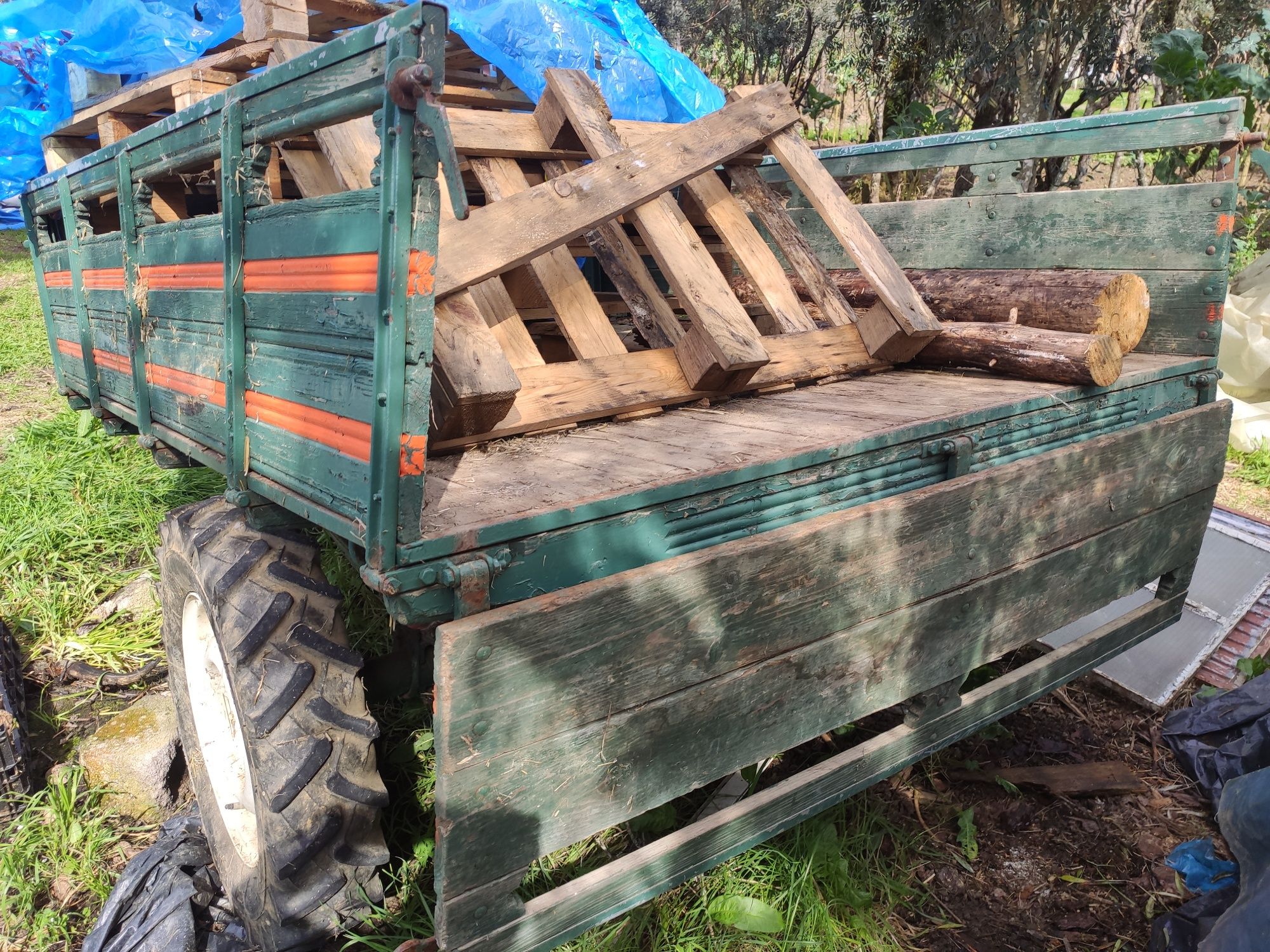 Carroçaria de motocultivador