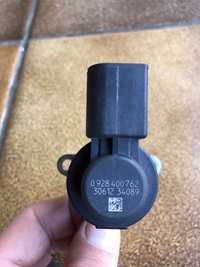 Регулятор тиску Bosch 0 928 400 762 common rail Viano