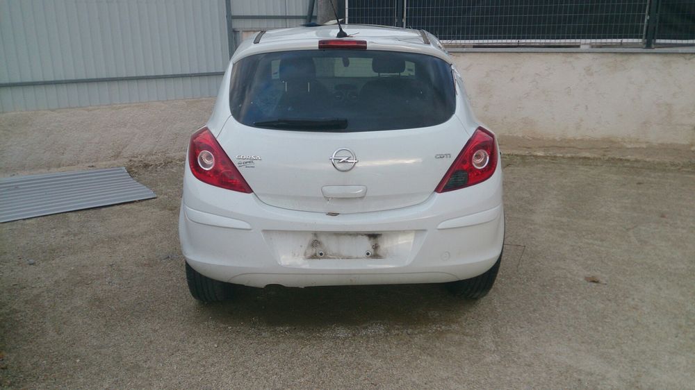 Opel Corsa D 1.3CDTI A13DTC para peças