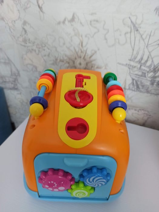 Музичний логічний автобус-сортер