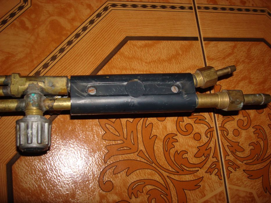 Бензоріз "ВОГНИК" РК-200.