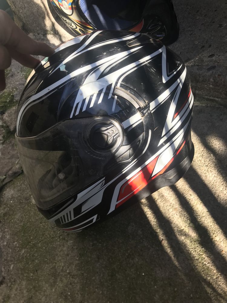 Capacete moto Airoh