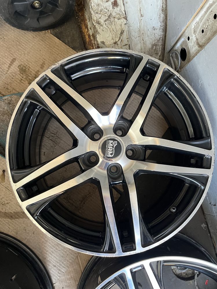 Felgi seat  vw audi 215/40/r17   5×100