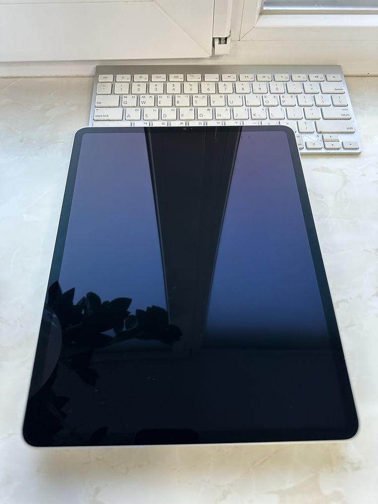 iPad Pro 12.9 6 Generation M2 256Gb Silver 120Hz WiFi Ідеал 100% АКБ