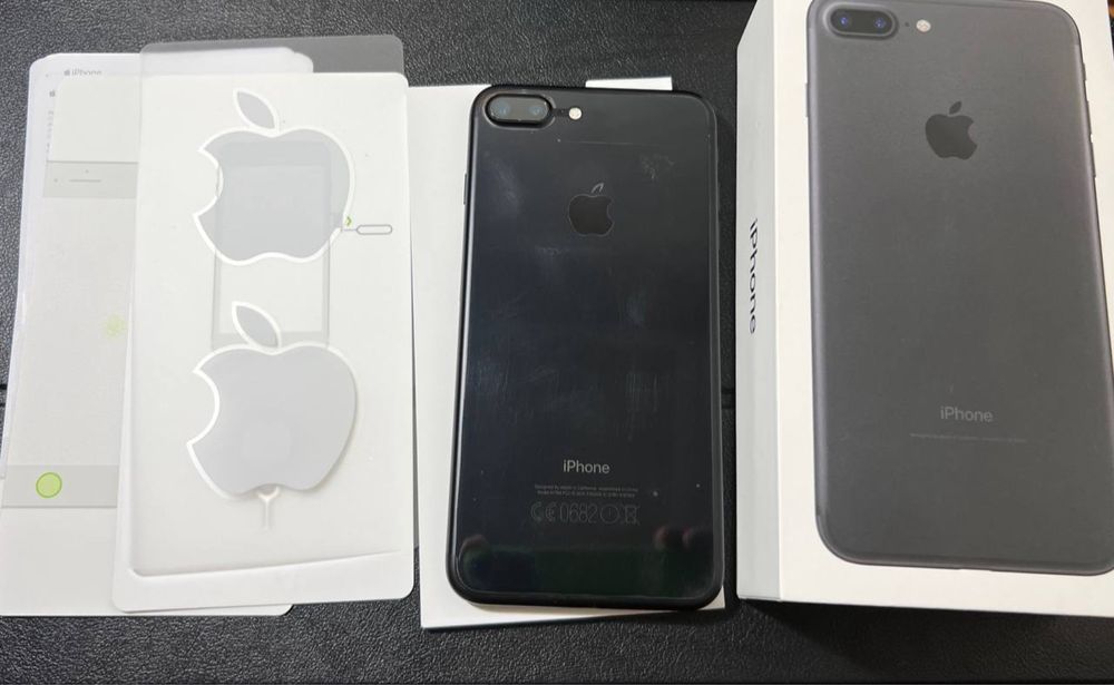 iPhone 7 plus 128 GB