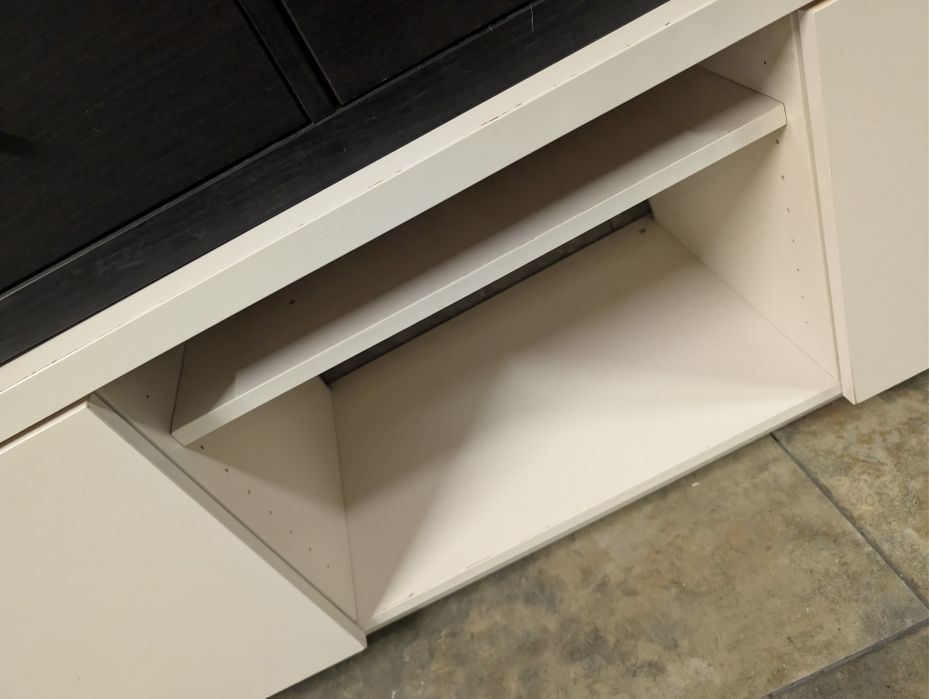 Movel TV IKEA branco