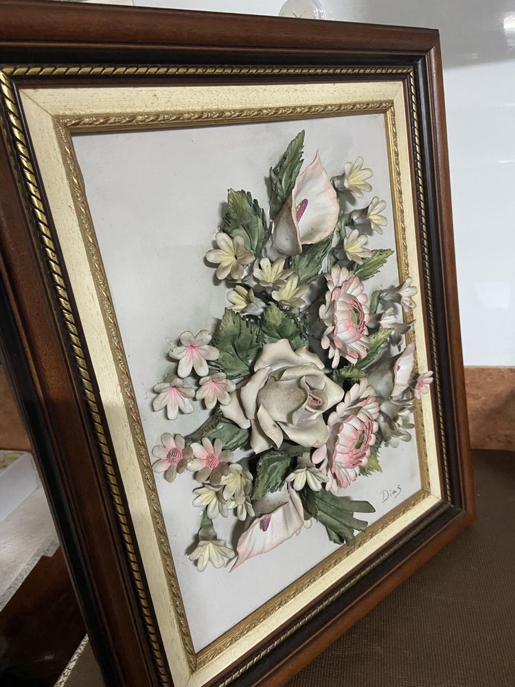 Decoração - Quadro de flores com relevo