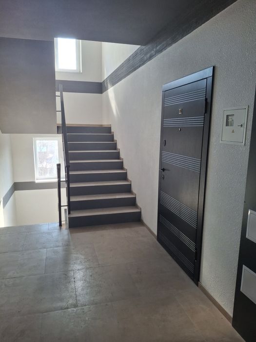 Квартира 3к (73кв.м). Киев. Райдужний. Воскресенка