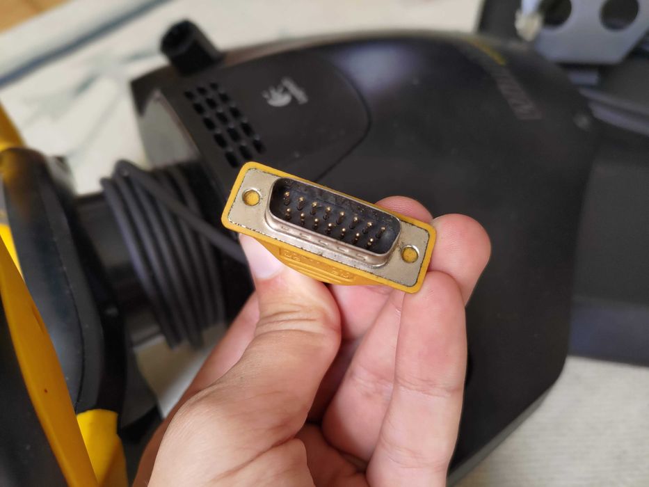 LOGITECH WingMan Formula GP PC com Volante e Pedais (Como Novo)