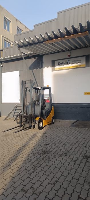 Вилковий навантажувач, кара, погрущик