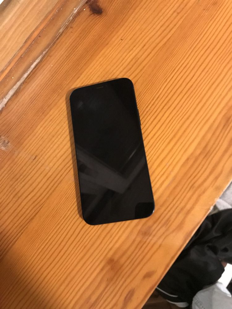 Iphone 12 Normal