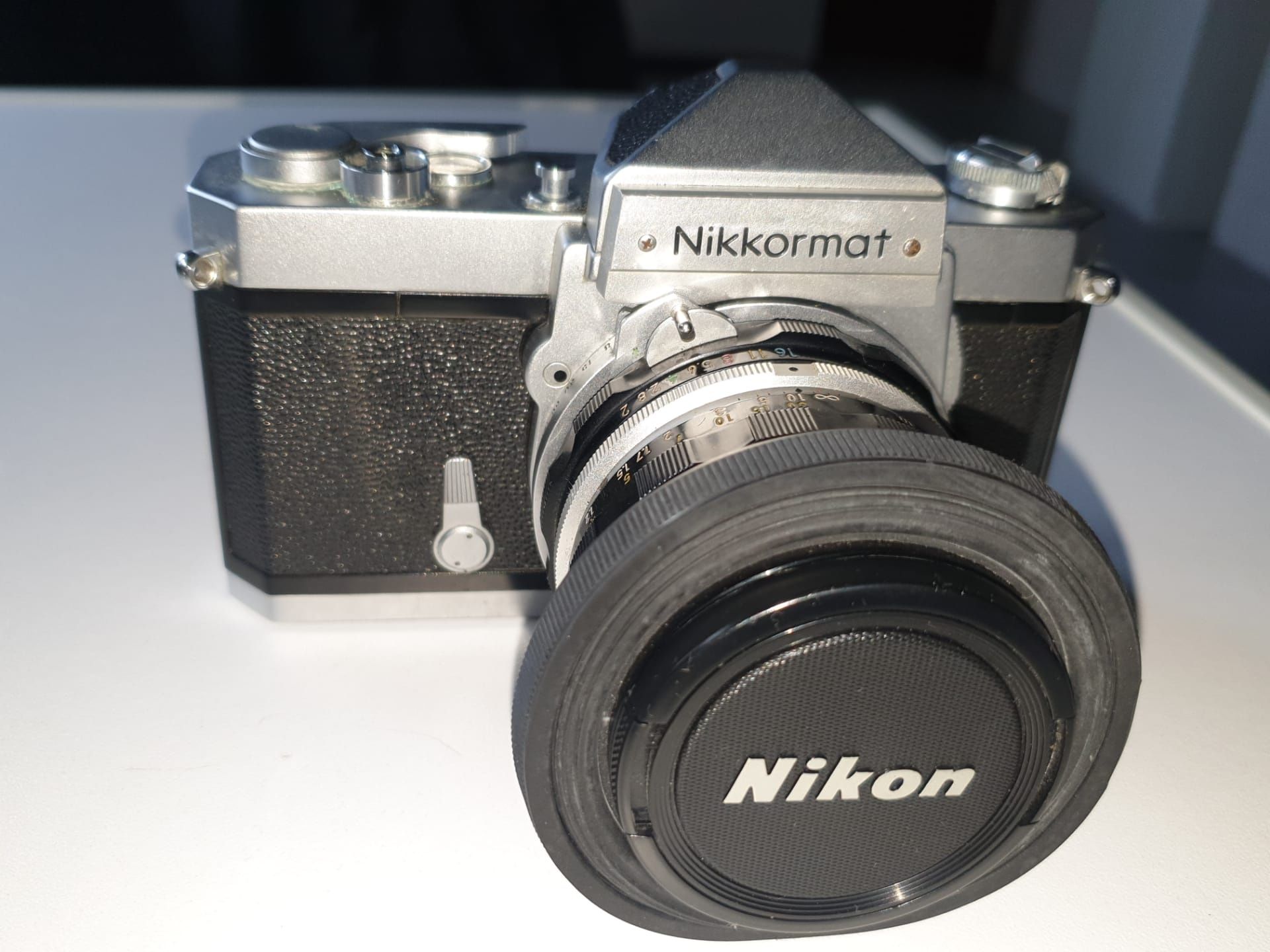 Máquina fotográfica NIKON, Nikkormat, clássica rolo