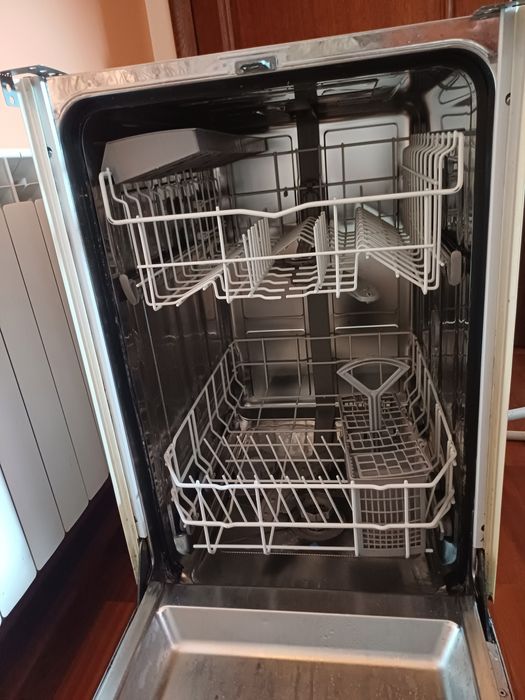 Zmywarka Bosch 45cm do zabudowy.