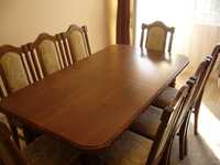 Rozkładany stół dębowy dla 8 osób