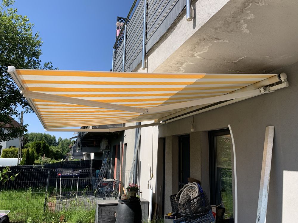 Markiza zewnetrzna 3,4 *2,7 m w paski