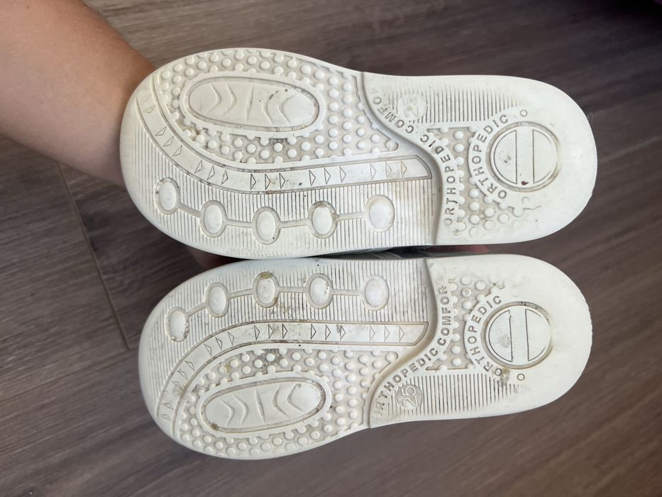 Високі ортопедичні сандалі Ortofina, 25p