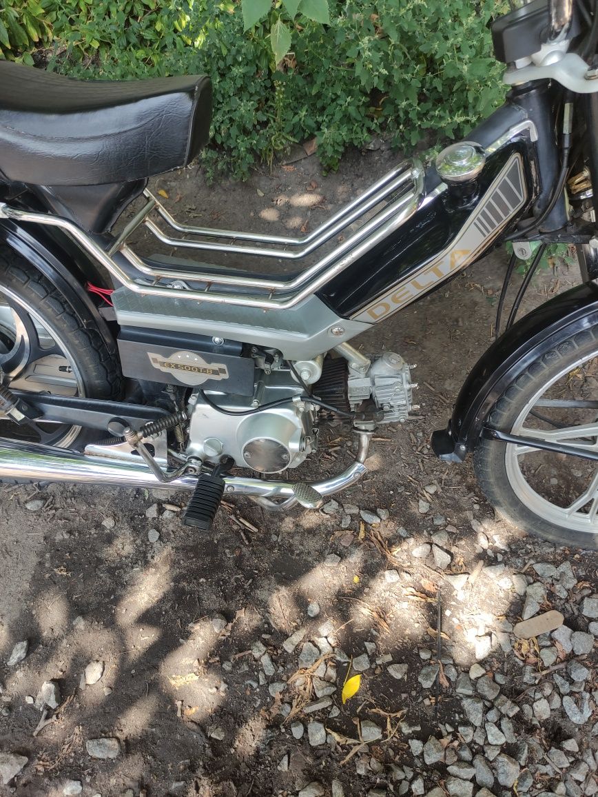 Продам мотоцикл мопед дельта