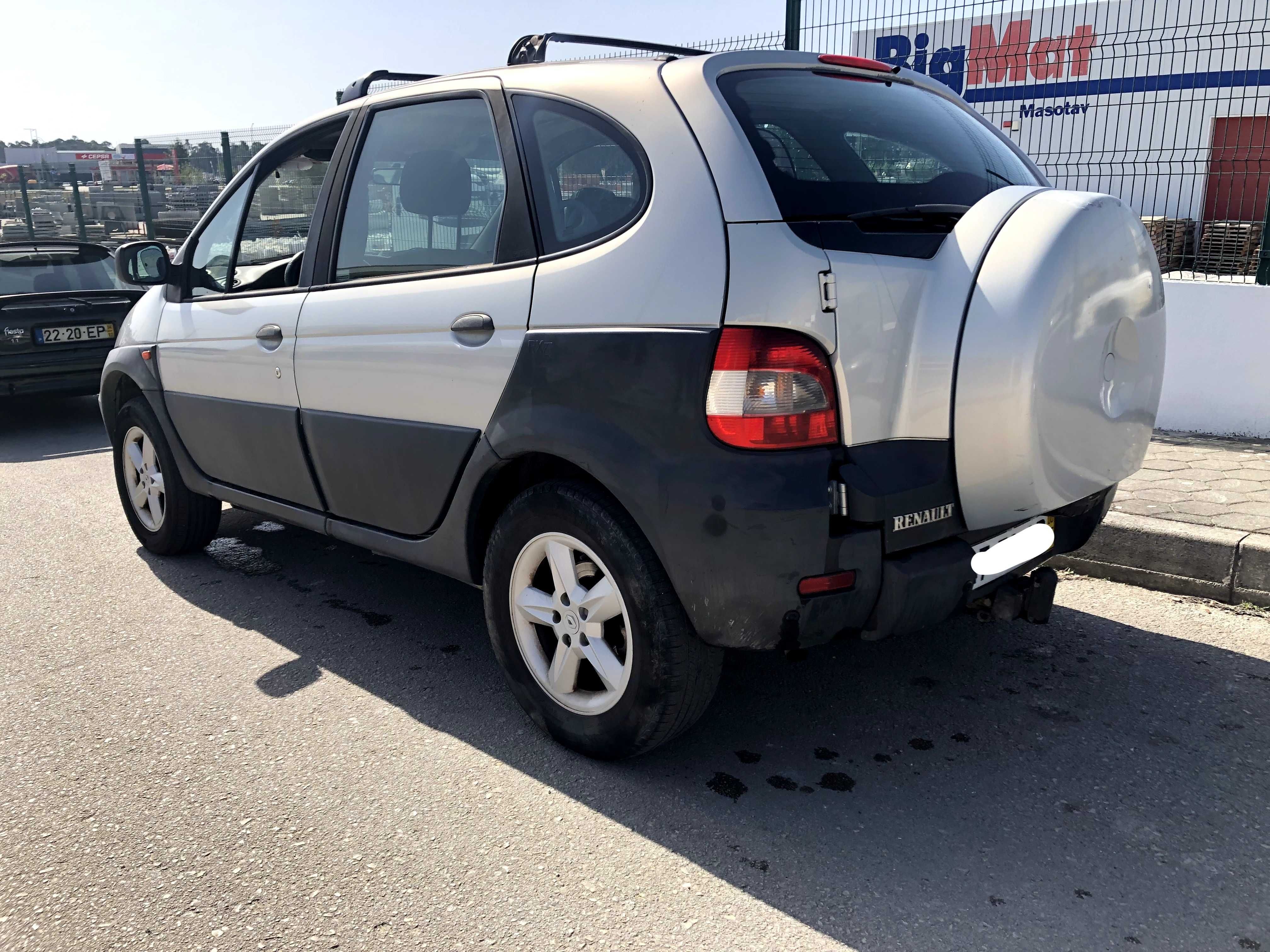 Renault Scenic RX4 Camper Car