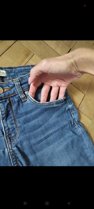 Spodnie jeansowe firmy Zara Woman Premium Denim rozmiar 36