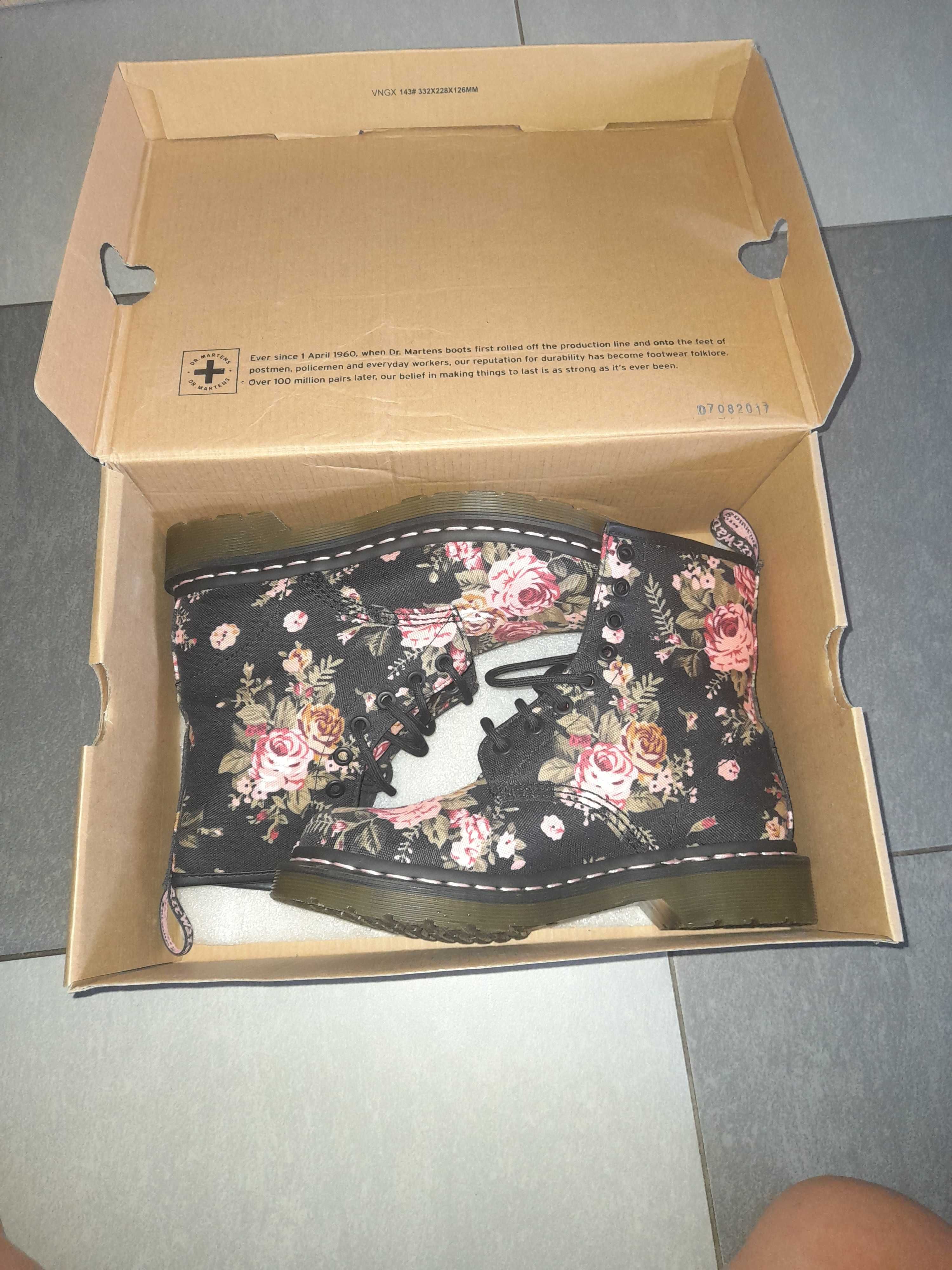 Buty Dr. Martens damskie rozmiar 37