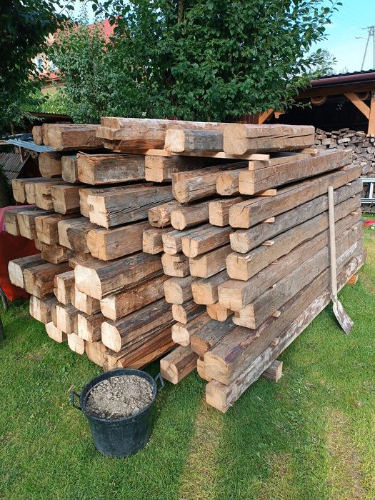 Stare belki drewno deski belka ciosane drzewo deska dekoracja vintage