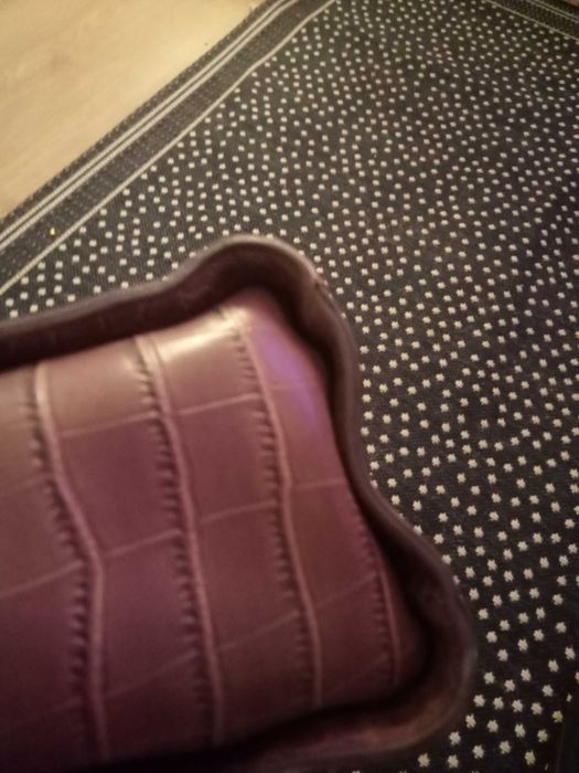 Mala bennetton rosa bom estado