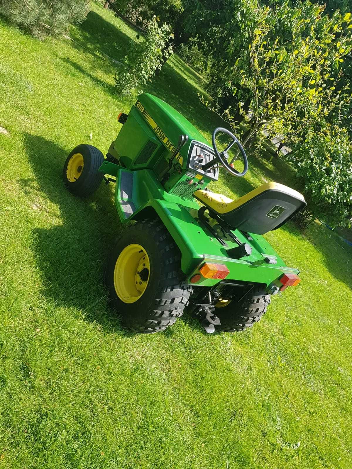 Traktorek kosiarka John Deere 318