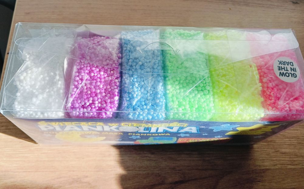 Piankolina świecąca w ciemności