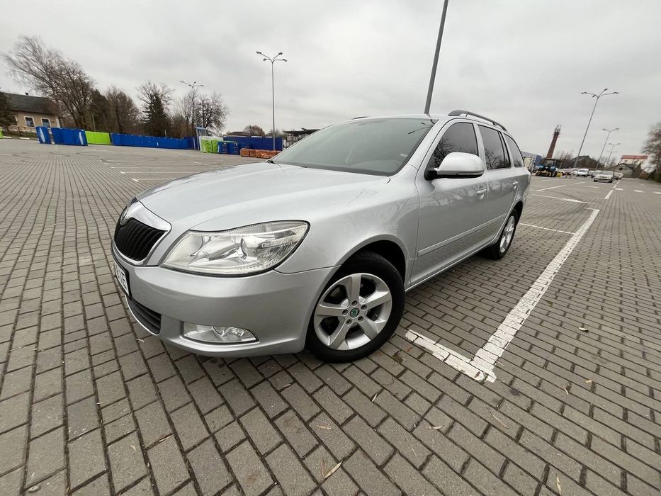 Skoda Octavia A 5 ТОРГ БІЛЯ АВТО