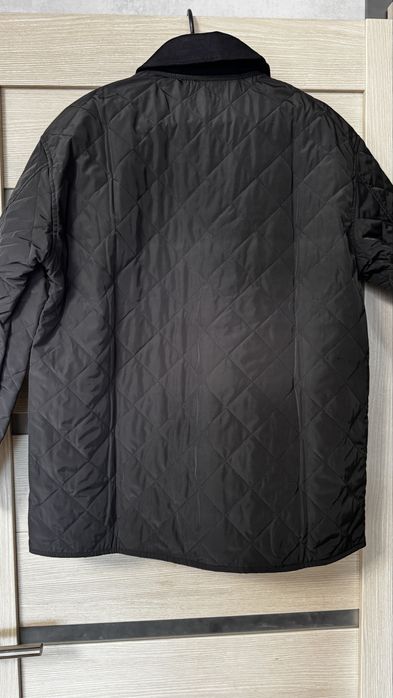 Демі куртка Prada XS, S в гарному стані