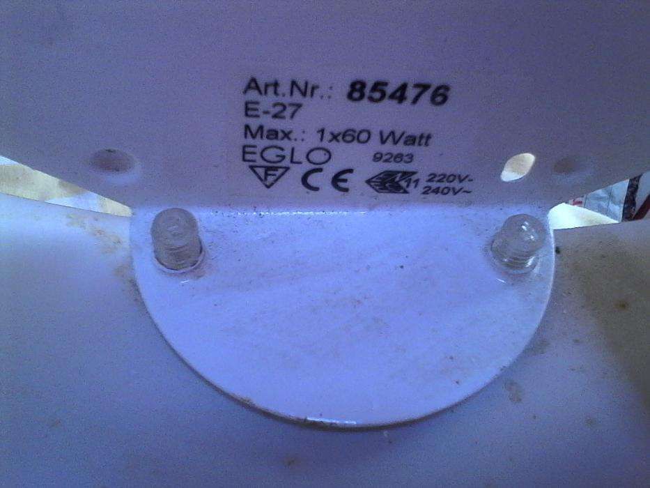 Candeeiros de parede antigos meia lua