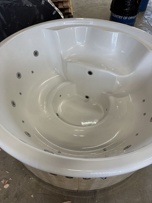 Balia ogrodowa, jacuzzi