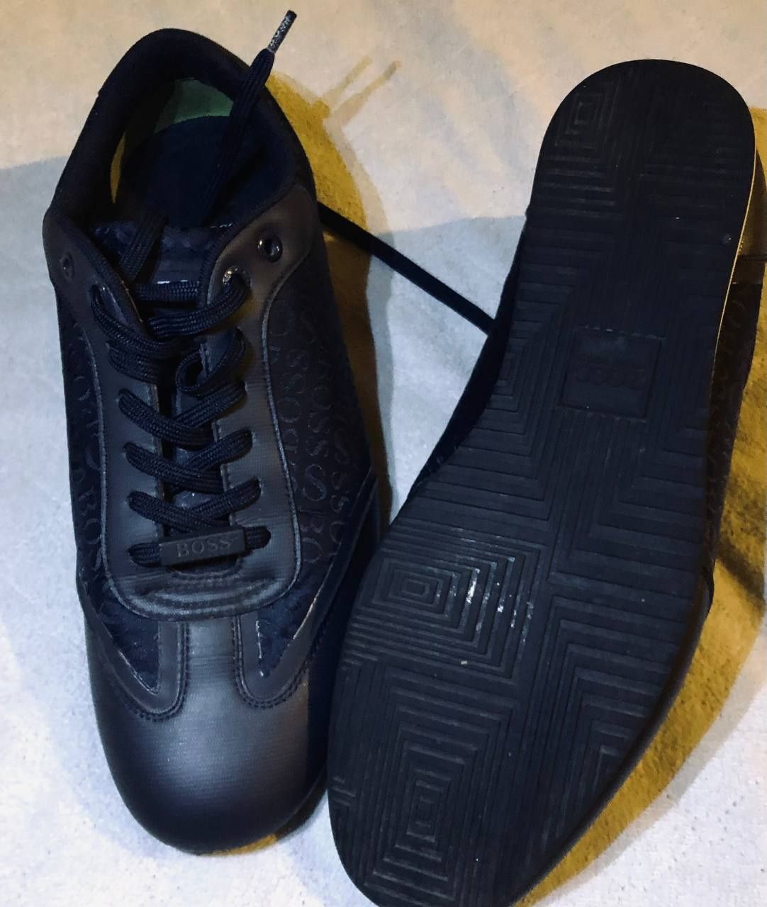 Кроссовки 41р. HUGO BOSS