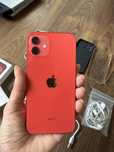 iPhone 12 czerwony plus gratisy.
