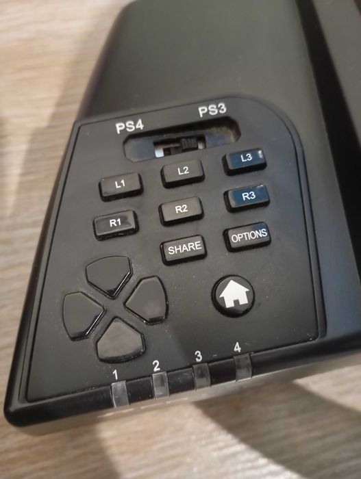 Ігровий руль з свектальною коробкою передач