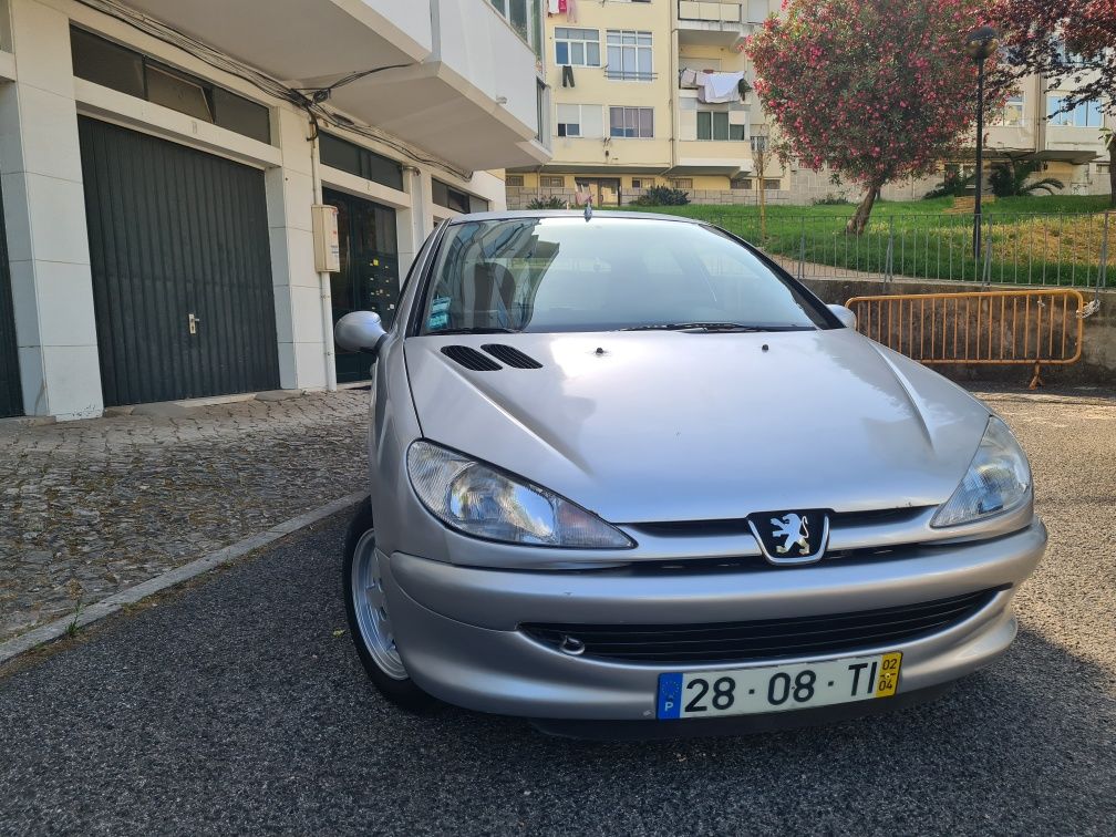 Pegeout 206 gasolina 1.1 2002