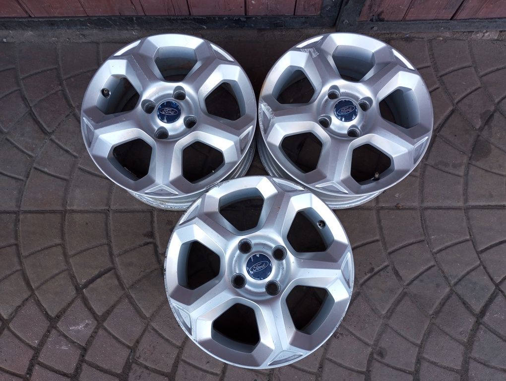 Felga Felgi Alu 15" 4x108 ET 47,5 Ford Fiesta Fusion