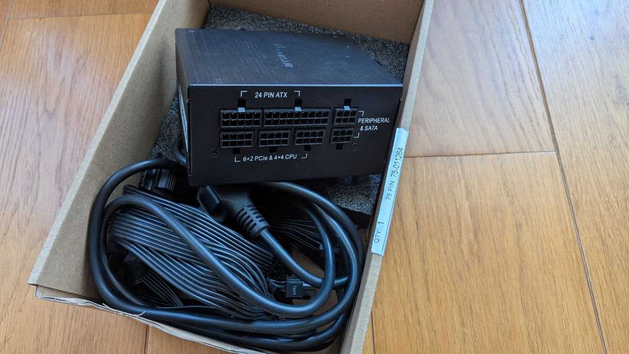 Corsair SF600 80 PLUS Gold