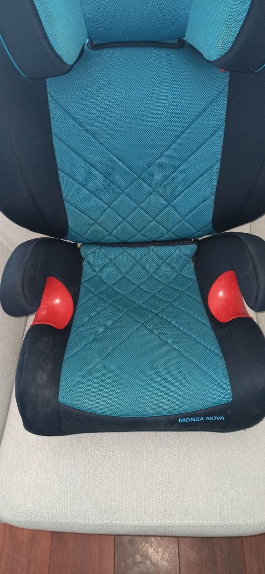 Fotelik samochodowy Recaro Monza Nova