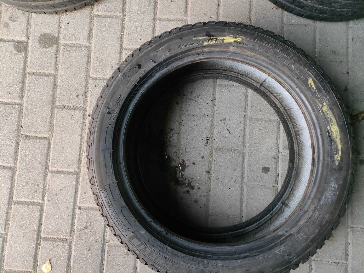 1x Michelin Crossclimate 2 225/45R17b94Y XL 1 sztuka całoroczna.
