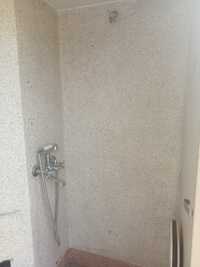 Toaleta przenośna z prysznicem. Moduł ze statku