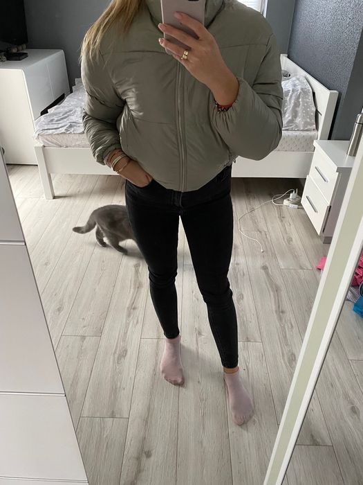 Kurtka puchowa bomberka bershka khaki s hit cieplutka
